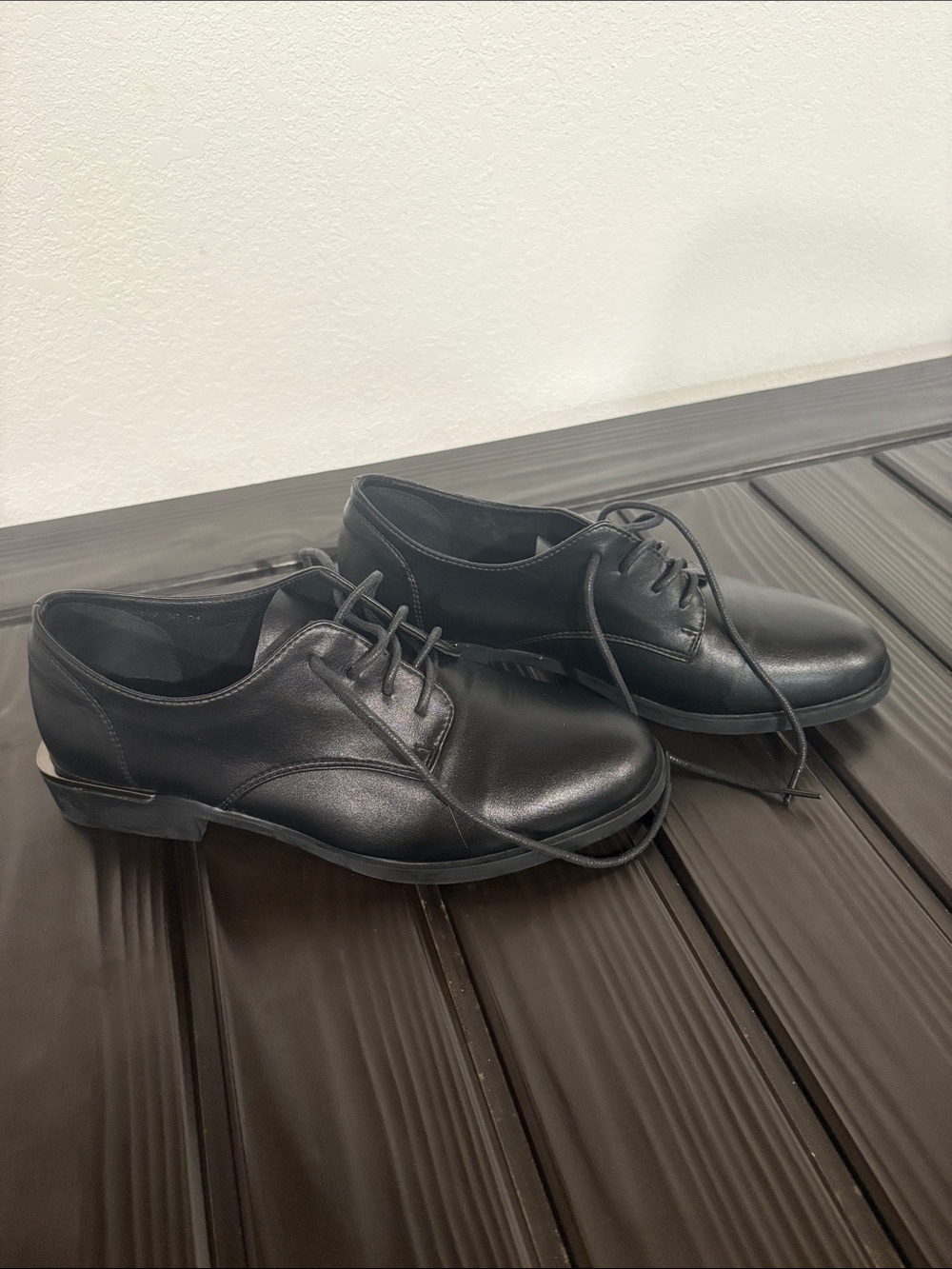 Classic Black Leather women  Lace-Up Dress Shoes